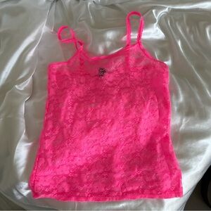 Smart and sexy lace tank top